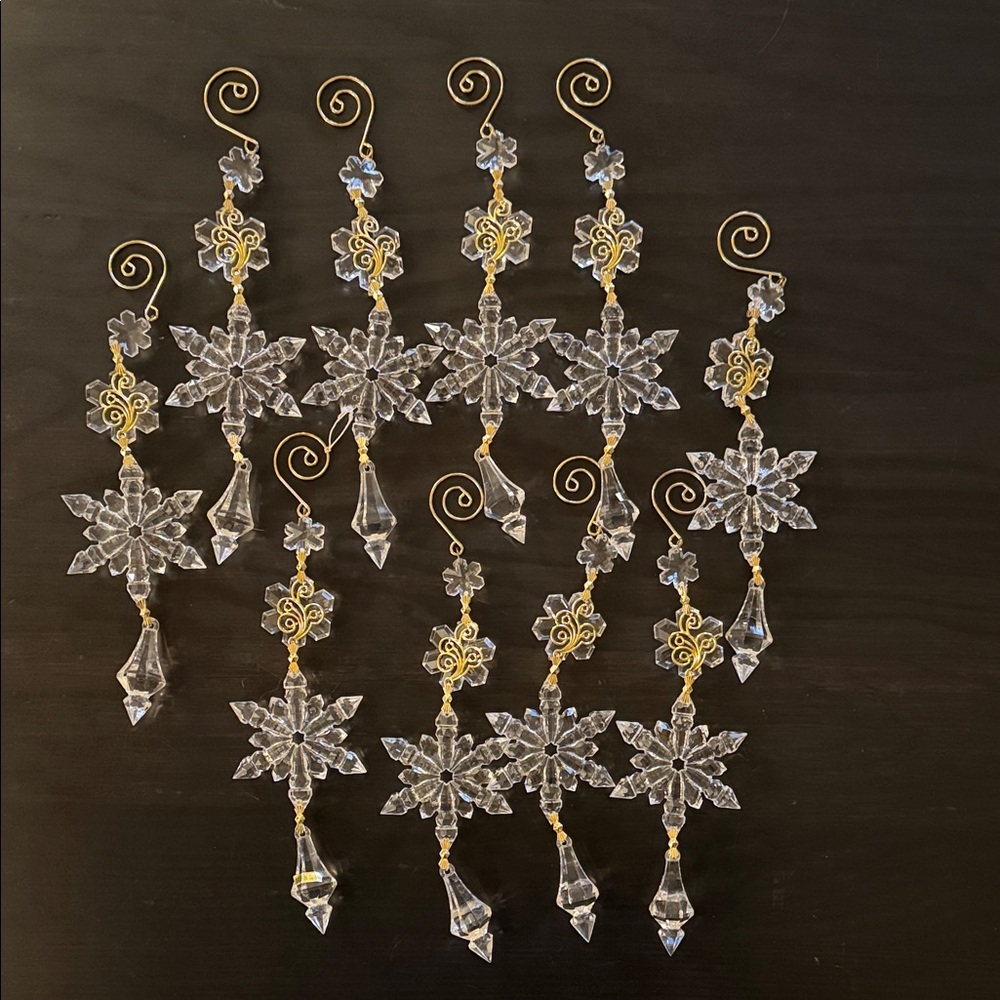 Set of 10 Elegant Gold and Clear Snowflake Ornaments